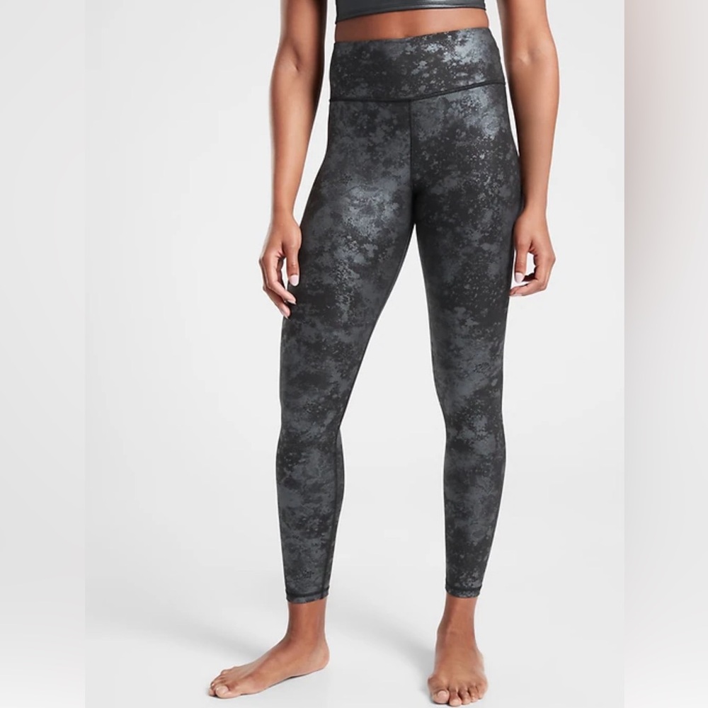 Athleta Elation Gilded Tight 7/8 Length (black)